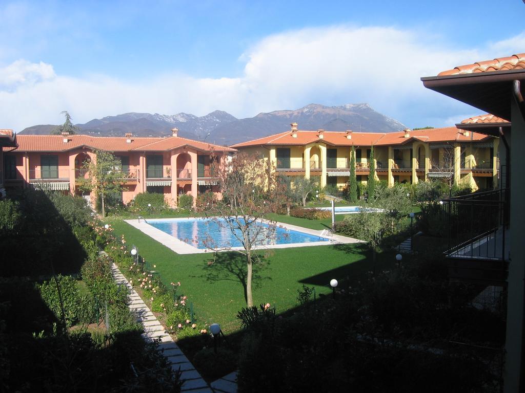 Casa Vacanze Serraglie Raffa Εξωτερικό φωτογραφία